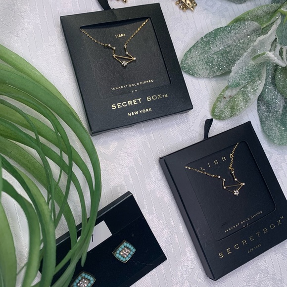 Libra Constellation Necklace - Picture 3 of 6